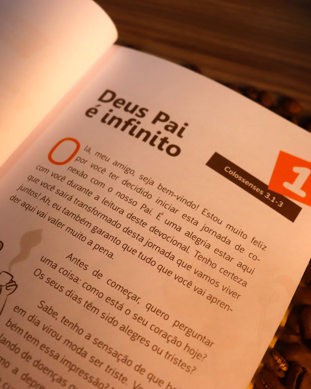 Devocional - Café com Deus Pai 2023 - Porções Diárias de Renovação - (Em Portugues do Brasil) - JUNIOR ROSTIROLA