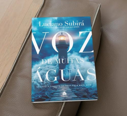 Voz de muitas Águas: Quando a Palavra de Deus fala mais alto (Portuguese Edition)
