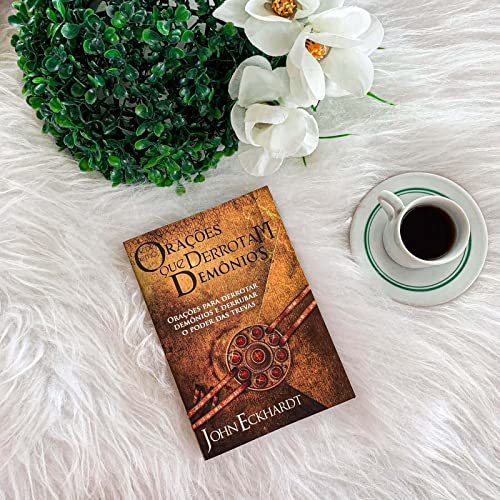 Livro – Orações Que Derrotam Demonios